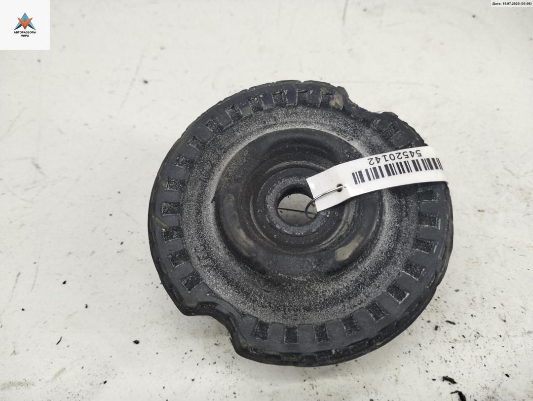 Опора амортизатора переднего (верхняя) Audi A4 B5 1996, 1.8 л., бензин, МКПП, серый, седан, 4D0412377F - фото №1