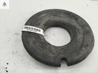 Проставка под пружину переднюю Audi A4 B5 1997, 1.8 л., бензин, АКПП, красный, седан, 8D0412109D