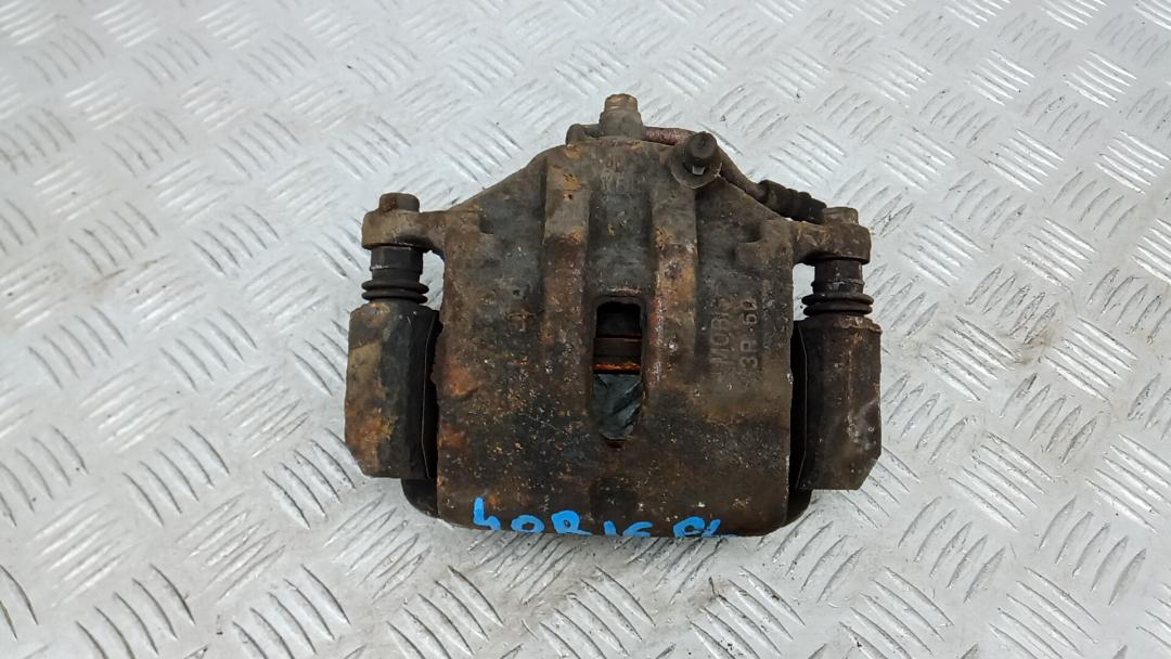 суппорт передний левый Hyundai ix35 1 поколение 2012, 1.7 л., дизель, МКПП, внедорожник 5 дв., 581102Y000, 581802SA70 - фото №1