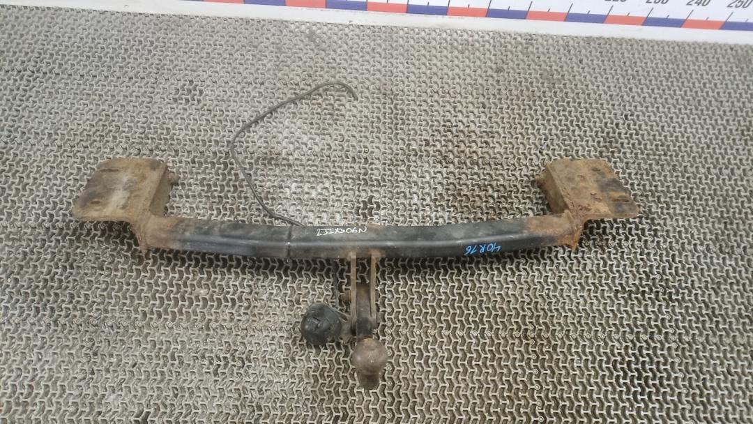 прицепное устройство (фаркоп) Hyundai ix35 1 поколение 2012, 1.7 л., дизель, МКПП, внедорожник 5 дв. - фото №1