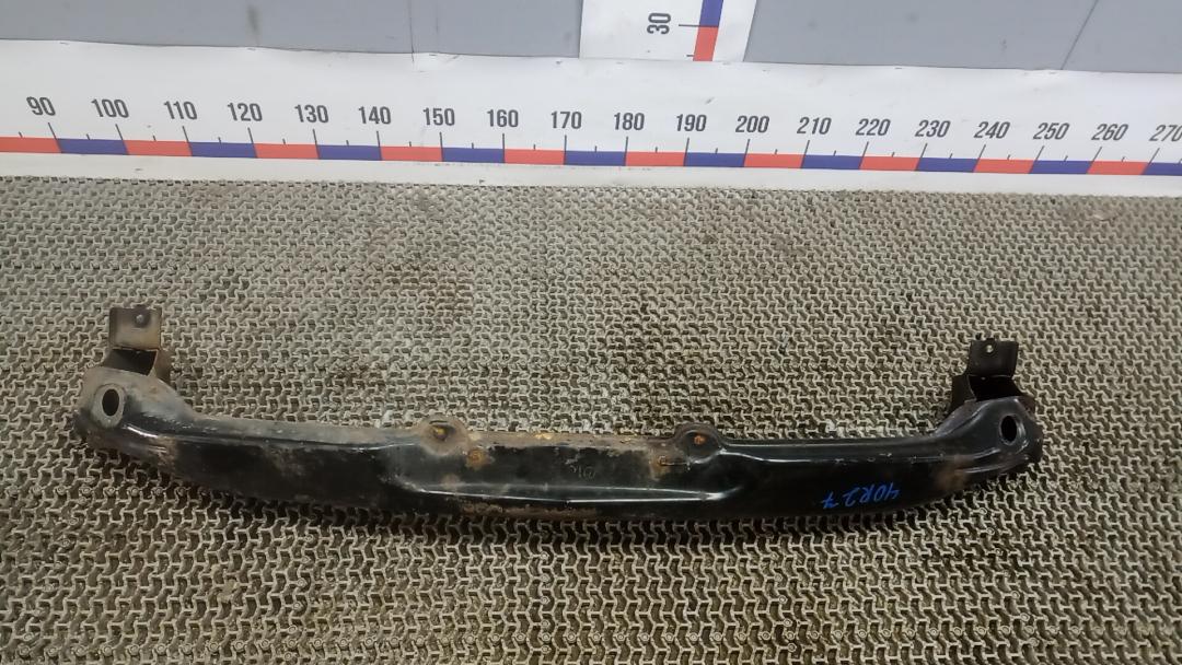 усилитель бампера переднего Mitsubishi L200 4 поколение 2006, 2.5 л., дизель, АКПП, пикап - фото №1