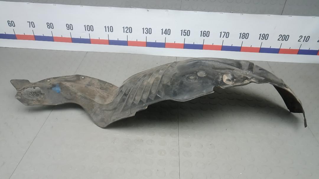 Подкрылок передний правый Mazda 6 GG 2002, 2.0 л., бензин, МКПП, универсал - фото №1