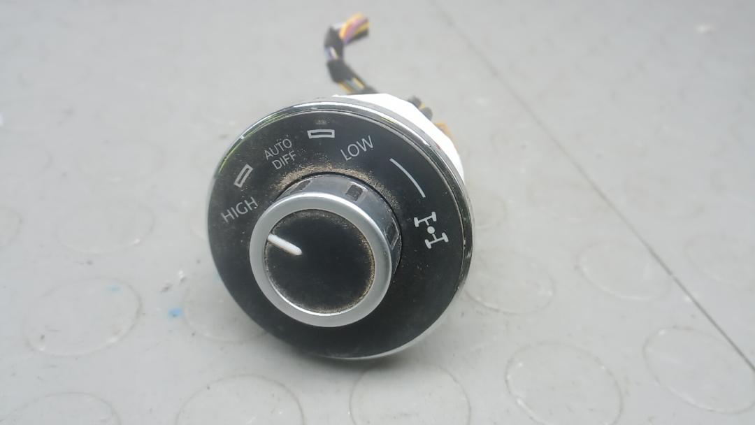 блок управления подвеской Volkswagen Touareg 1 поколение 2006, 3.0 л., дизель, АКПП, внедорожник 5 дв., 7L6941435R - фото №1