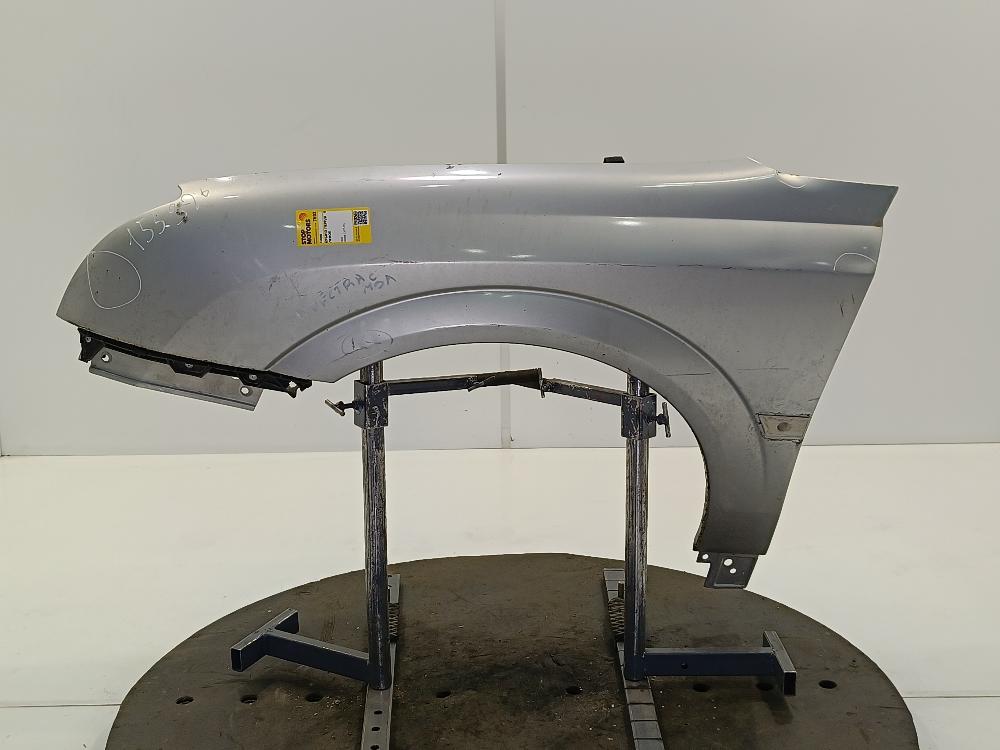 крыло переднее левое Opel Vectra C 2004, цвет - фото №1