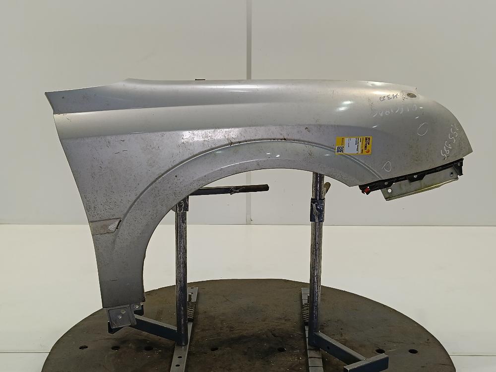 крыло переднее правое Opel Vectra C 2004, цвет - фото №1