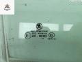 стекло двери передней правой Skoda Fabia 2 поколение (5J) [рестайлинг] 2010, 1.2 л., бензин, МКПП, красный, хетчбэк 5 дв., 43R001025 - фото №2