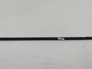 Молдинг стекла двери задней левой наружный Volkswagen Passat B3 1992, 1.8 л., бензин, МКПП, зелёный, седан