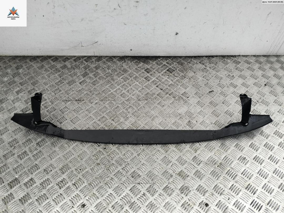 усилитель бампера переднего Volkswagen Touran 1 поколение 2005, 1.6 л., бензин, МКПП, зелёный, минивэн - фото №1