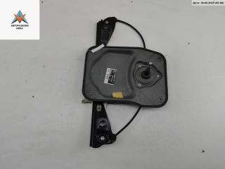 стеклоподъемник задний правый Skoda Fabia 2 поколение (5J) [рестайлинг] 2010, 1.2 л., бензин, МКПП, красный, хетчбэк 5 дв., 5J4839402B