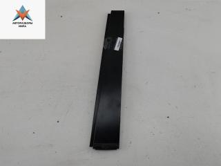 молдинг двери задней левой Volkswagen Touran 1 поколение 2003, 1.6 л., бензин, МКПП, чёрный, минивэн, 1T0839889