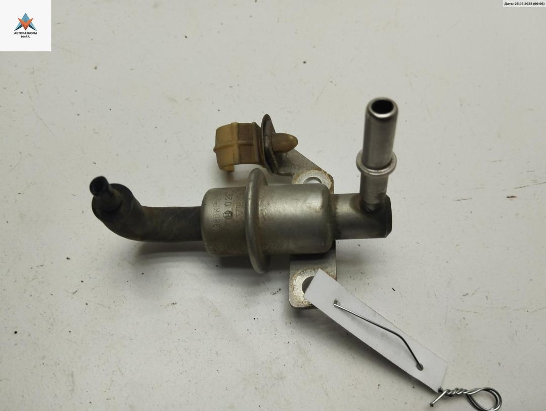 регулятор давления топлива Ford Focus 1 поколение 1999, 1.8 л., бензин, МКПП, красный, хетчбэк 5 дв., 0280160601, 380KPA - фото №1