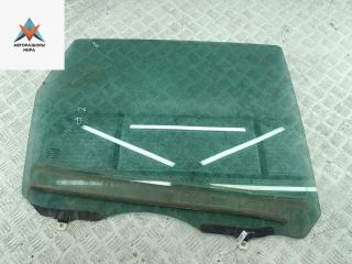 стекло двери задней правой Renault Scenic 3 поколение 2011, 1.4 л., бензин, МКПП, чёрный, минивэн