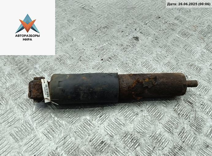 амортизатор задний правый Volkswagen Transporter T4 1996, 2.5 л., дизель, МКПП, синий, микроавтобус - фото №1