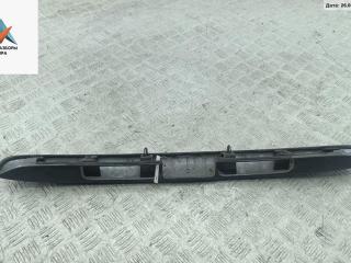 накладка подсветки номера Honda Civic 8 поколение 2005, 1.4 л., бензин, МКПП, серый, хетчбэк 3 дв., 74890-S5T-E010-M1