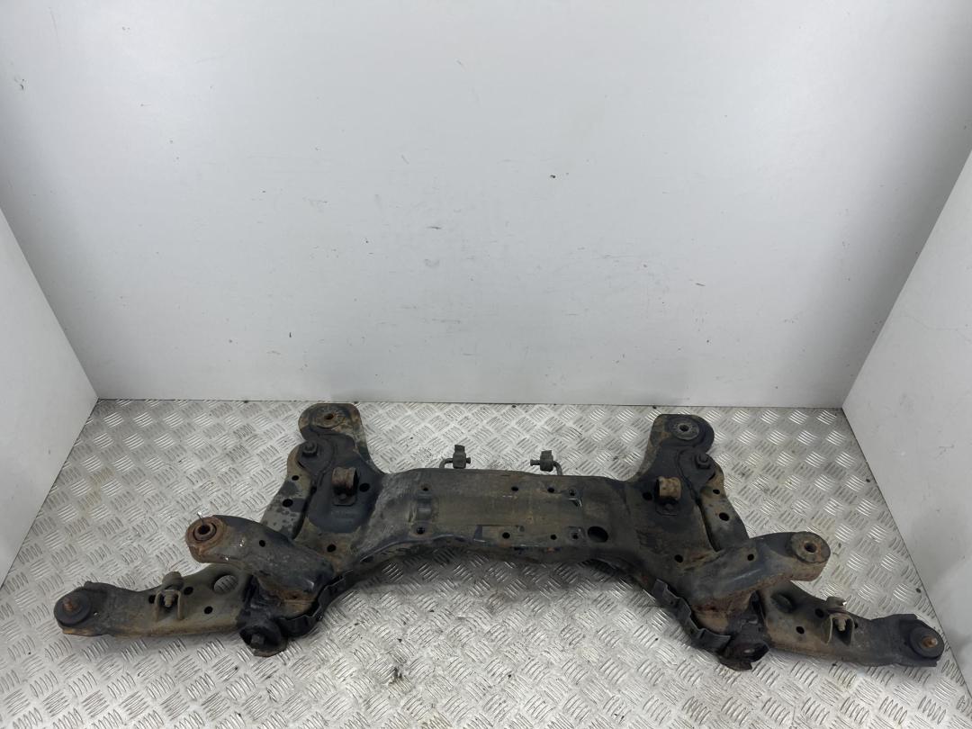 подрамник передний Hyundai Matrix 2008, 1.8 л., бензин, МКПП, синий, минивэн