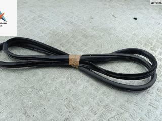 уплотнитель двери Kia Sportage 3 поколение 2012, 2.0 л., бензин, МКПП, чёрный, внедорожник 5 дв.