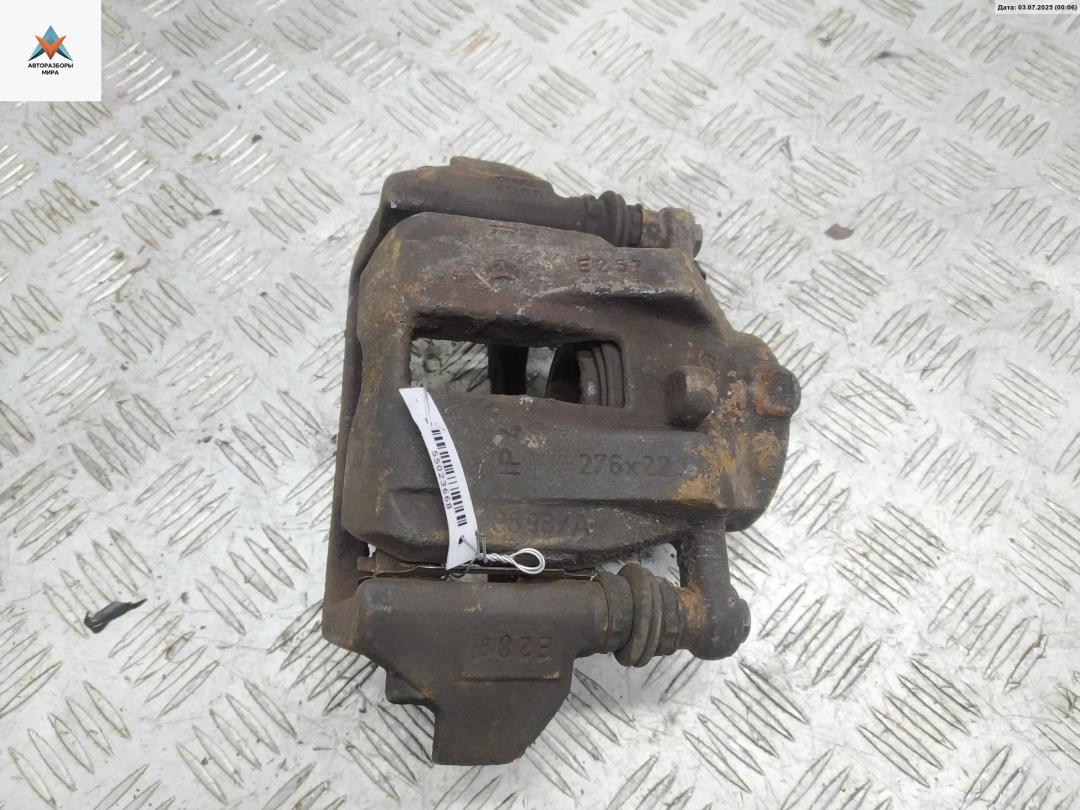 суппорт передний левый Mercedes-Benz A-Класс W169 2005, 2.0 л., бензин, АКПП, красный, хетчбэк 5 дв. - фото №1