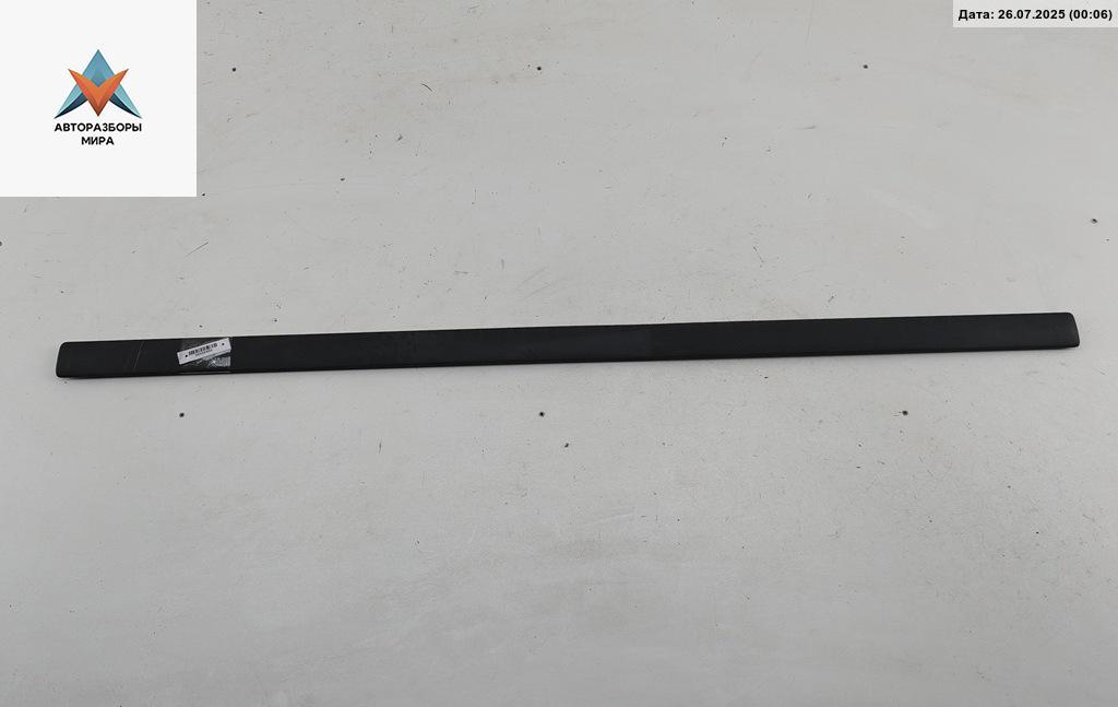 молдинг двери передней левой Ford Focus 2 поколение 2006, 1.6 л., i, бензин, МКПП, чёрный, универсал, 3M5AR20938 - фото №1