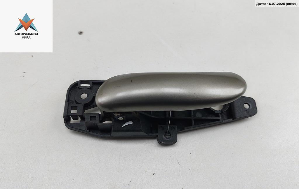 ручка внутренняя передняя левая Fiat Stilo 1 поколение 2002, 1.6 л., бензин, МКПП, чёрный, хетчбэк 5 дв., A739 - фото №1