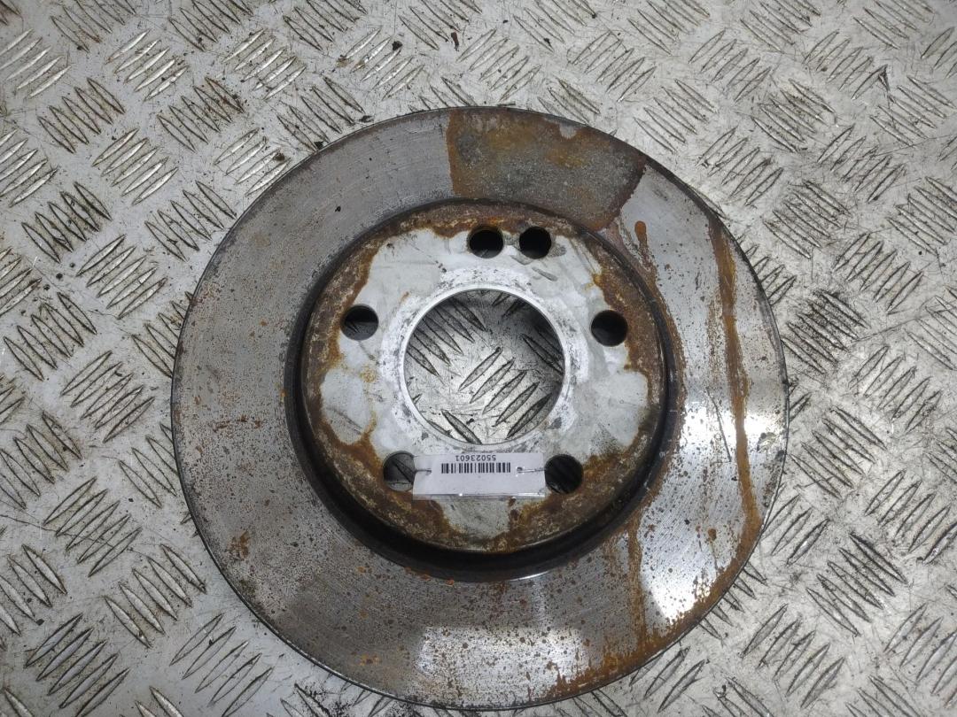 диск тормозной передний Mercedes-Benz A W169 2005, 2.0 л., бензин, АКПП, красный, хетчбэк 5 дв.