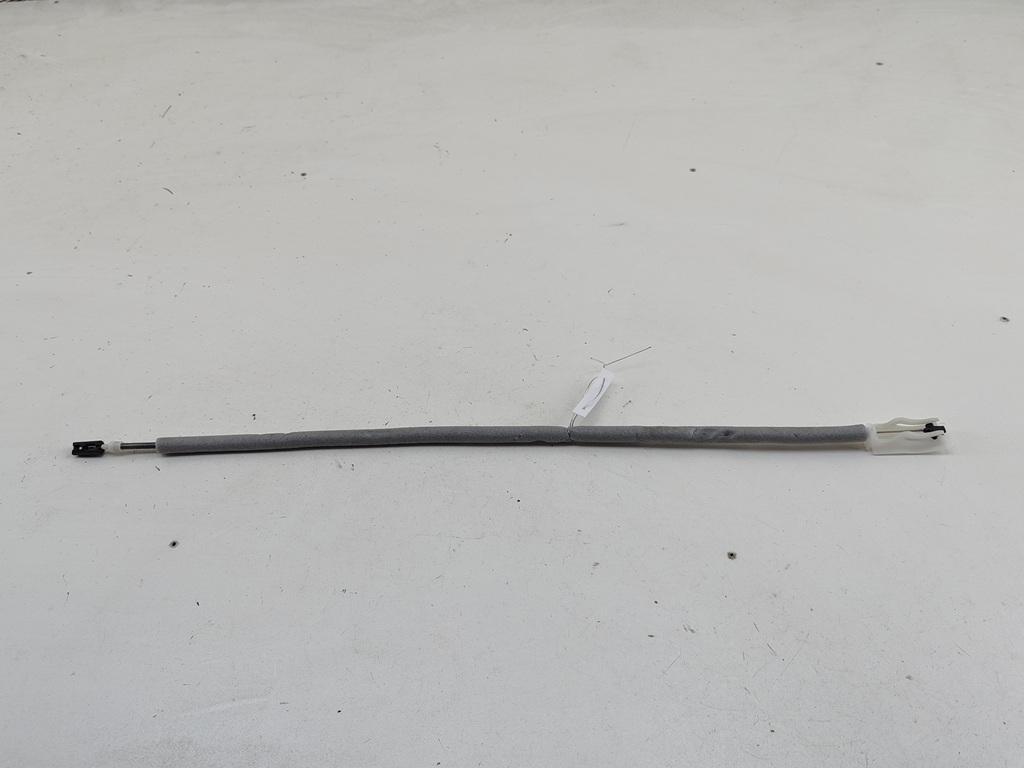 трос двери BMW 5 серия F07/F10/F11 2011, 2.0 л., дизель, МКПП, чёрный, универсал, 7175652 - фото №1