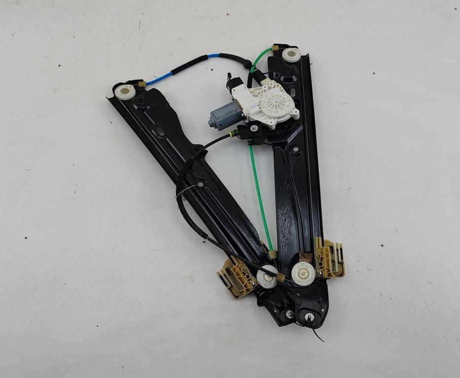 стеклоподъемник электрический передний правый BMW 5 F10/F11 2012, 3.0 л., дизель, АКПП, чёрный, универсал, 72148172