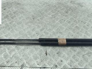 амортизатор крышки багажника (3-5 двери) Volkswagen Caddy 3 поколение 2009, 1.4 л., бензин, МКПП, красный, фургон