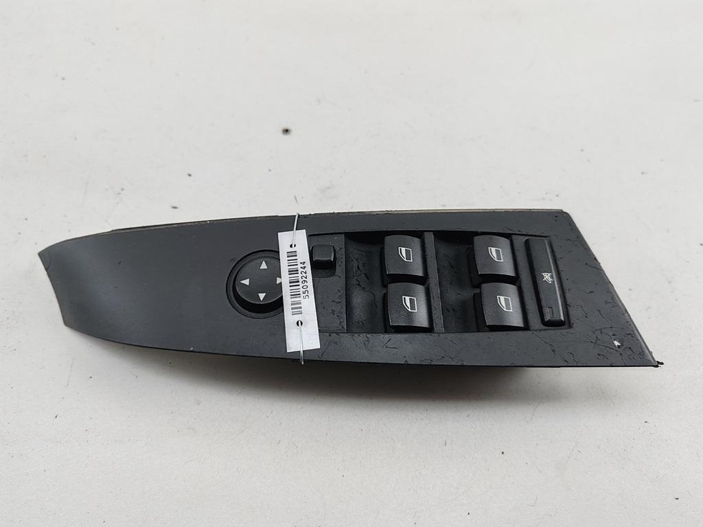 блок управления стеклоподъемниками BMW 5 E60/E61 2006, 2.5 л., бензин, МКПП, чёрный, седан, 6951904