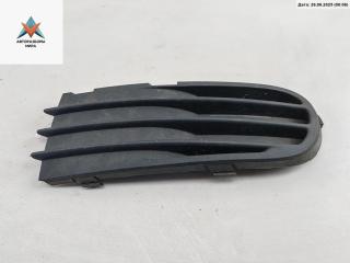 заглушка (решетка) в бампер Volvo S40 2 поколение 2005, 1.8 л., бензин, МКПП, чёрный, универсал, 30657009