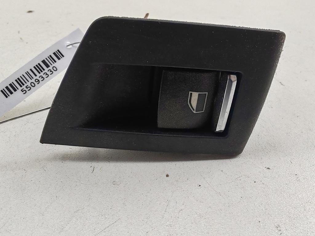 кнопка стеклоподъемника переднего правого BMW 5 F10/F11 2011, 2.0 л., дизель, МКПП, чёрный, универсал, 9183548