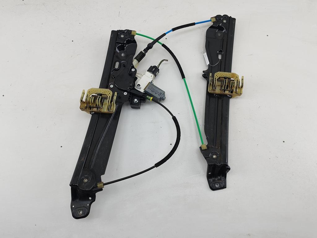 стеклоподъемник электрический передний правый BMW 5 F10/F11 2011, 2.0 л., дизель, МКПП, чёрный, универсал, 7182132
