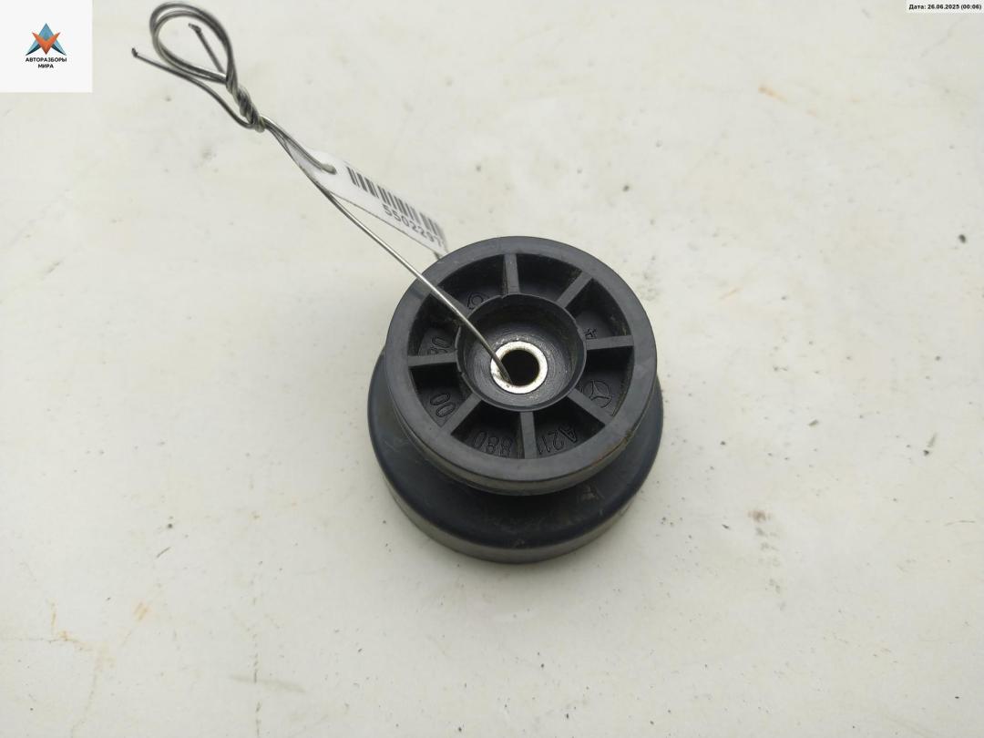 кронштейн переднего бампера Mercedes-Benz E-Класс W211/S211 2003, 1.8 л., бензин, МКПП, чёрный, универсал, 2118800030 - фото №1