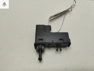 выключатель концевой (концевик) Ford Mondeo 4 поколение 2009, 2.0 л., дизель, МКПП, белый, универсал, 1S4113B748AAD