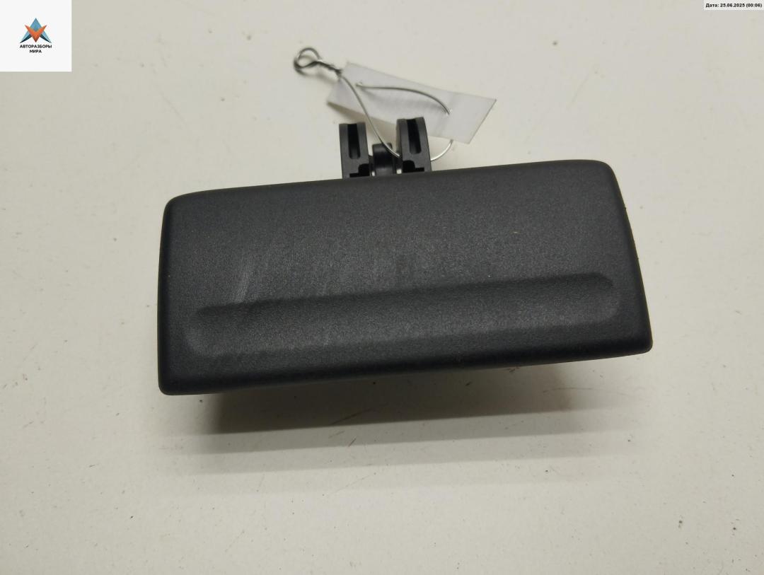 замок бардачка Ford Mondeo 4 поколение 2009, 2.0 л., дизель, МКПП, белый, универсал, 4M51A060C16AA - фото №1