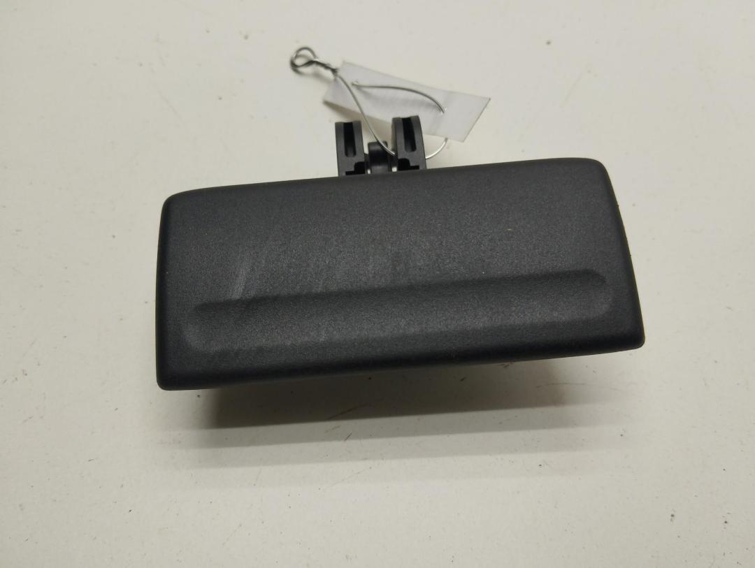 замок бардачка Ford Mondeo IV 2009, 2.0 л., дизель, МКПП, белый, универсал, 4M51A060C16AA