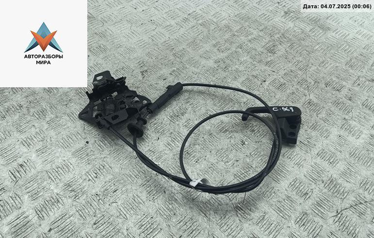 трос капота Volkswagen Passat B5 1997, 1.9 л., дизель, МКПП, синий, универсал - фото №1