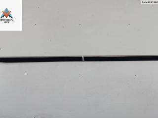 молдинг двери передней правой BMW 5 серия E39 1999, 2.0 л., бензин, МКПП, серый, седан, 8159296