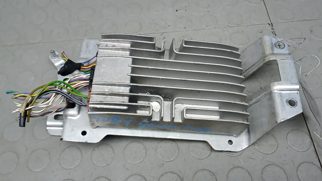 Усилитель музыки Land Rover Discovery Sport 1 поколение 2016, 2.0 л., дизель, МКПП, внедорожник 5 дв. - фото №1