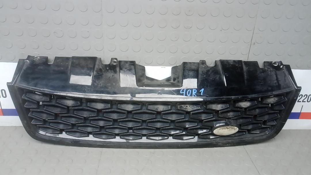 решетка радиатора Land Rover Discovery Sport 1 поколение 2016, 2.0 л., дизель, МКПП, внедорожник 5 дв. - фото №1