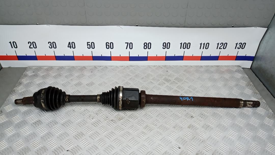 полуось передняя правая (приводной вал, ШРУС) Land Rover Discovery Sport 1 поколение 2016, 2.0 л., дизель, МКПП, внедорожник 5 дв. - фото №1