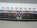 решетка радиатора Volkswagen Touareg 1 поколение 2006, 3.0 л., дизель, АКПП, внедорожник 5 дв., 7L6853651B - фото №2