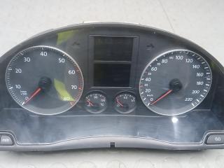 приборная панель Volkswagen Golf 5 поколение 2007, 1.4 л., бензин, МКПП, хетчбэк 5 дв., 1K0920851MX