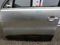 дверь передняя левая Volkswagen Tiguan 1 поколение 2009, 2.0 л., дизель, МКПП, внедорожник 5 дв., 5N0831055B - фото №2