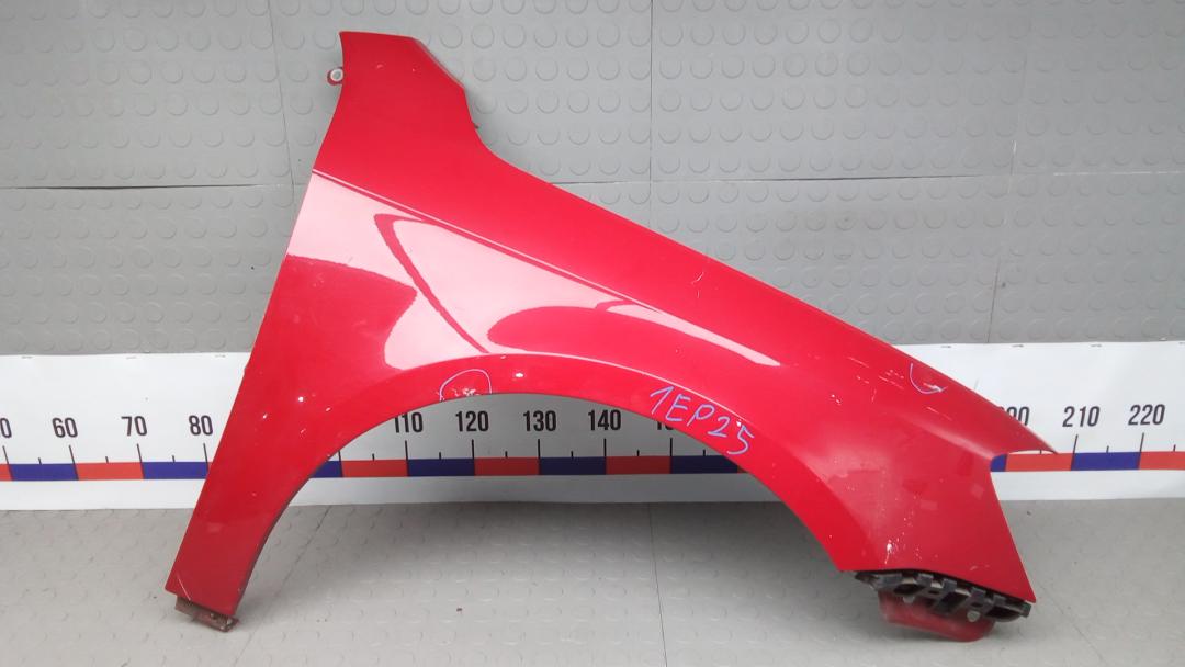 крыло переднее правое Volkswagen Passat B7 2012, 2.0 л., дизель, МКПП, универсал, 3AA821022B - фото №1