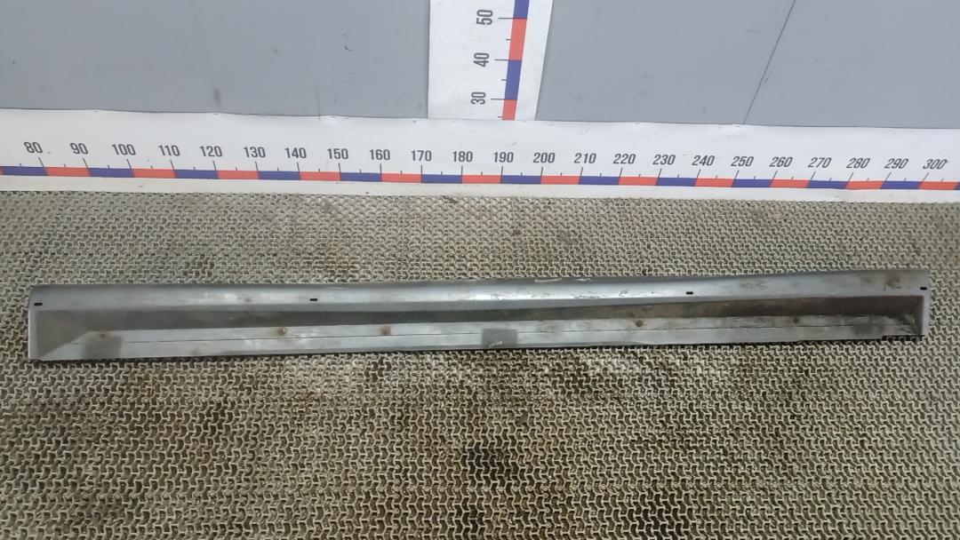 накладка на порог Mitsubishi Lancer 9 поколение 2006, 2.0 л., бензин, МКПП, универсал - фото №1