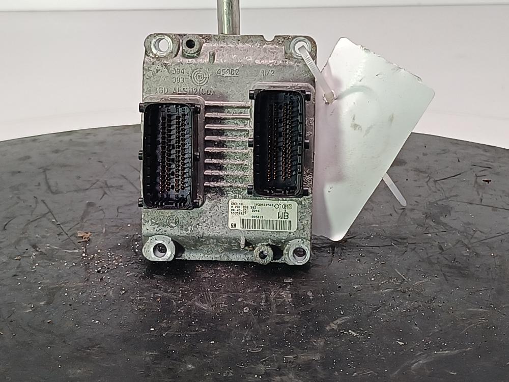 Блок управления двигателем Opel Corsa D 2009, цвет, 55354327 - фото №1