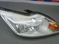 фара правая Ford Focus 2 поколение [рестайлинг] 2009, 1.6 л., TDCi, дизель, МКПП, хетчбэк 5 дв. - фото №3