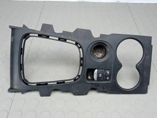 рычаг ручного тормоза (ручника) Renault Kadjar 2021, 1.3 л., бензин, МКПП, внедорожник 5 дв.