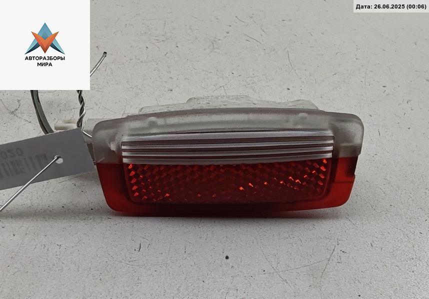 фонарь салона (плафон) Fiat Stilo 1 поколение 2005, 1.8 л., бензин, МКПП, зелёный, универсал, 46799513 - фото №1