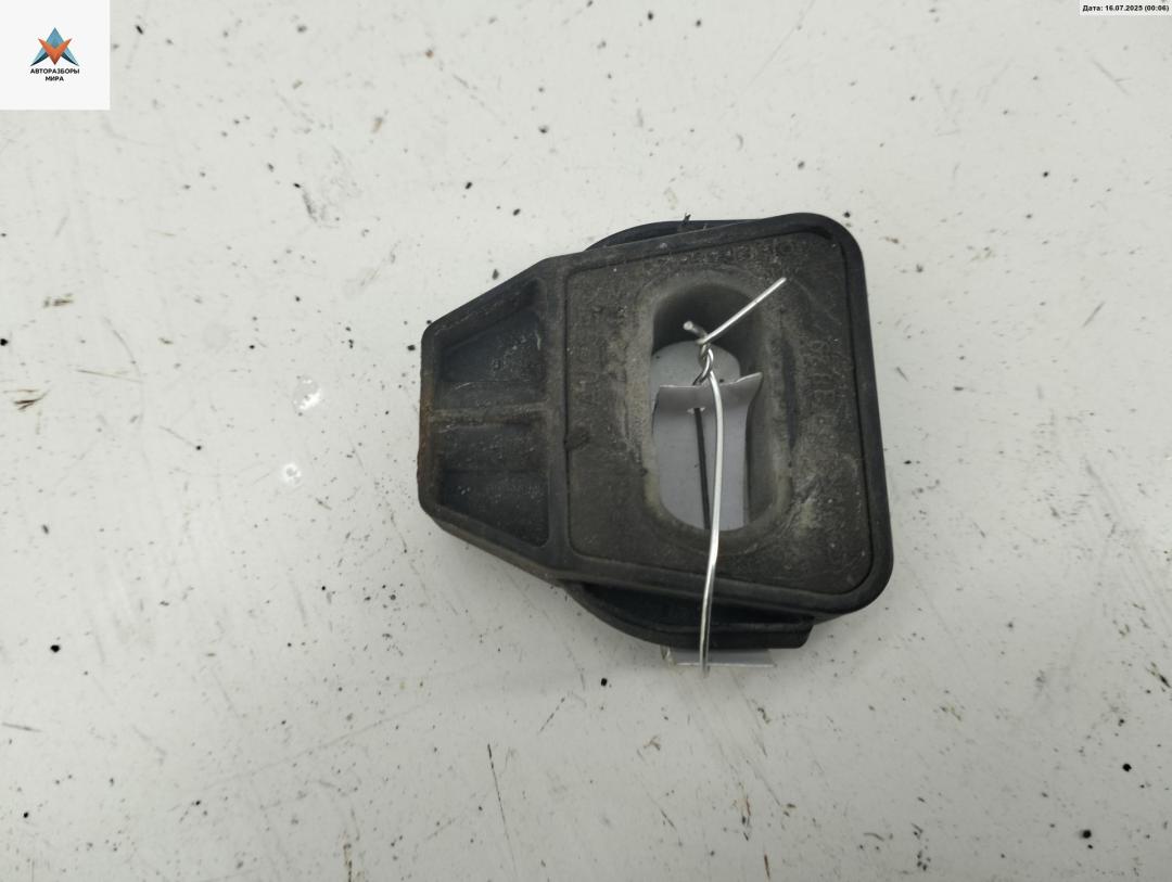 кронштейн радиатора Volkswagen Golf 4 поколение 2000, 1.6 л., бензин, МКПП, синий, универсал, 1J0806157A - фото №1